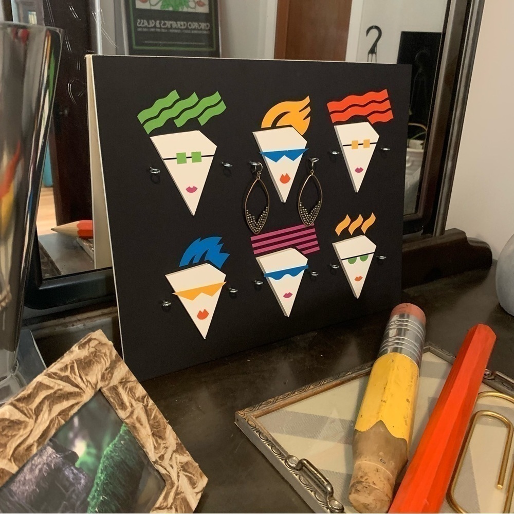 Vintage 80s Deco Pop Art Earring Holder